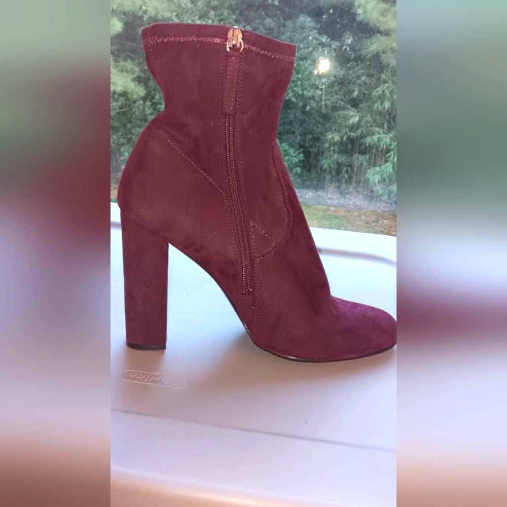 Steve Madden High Heel Boots